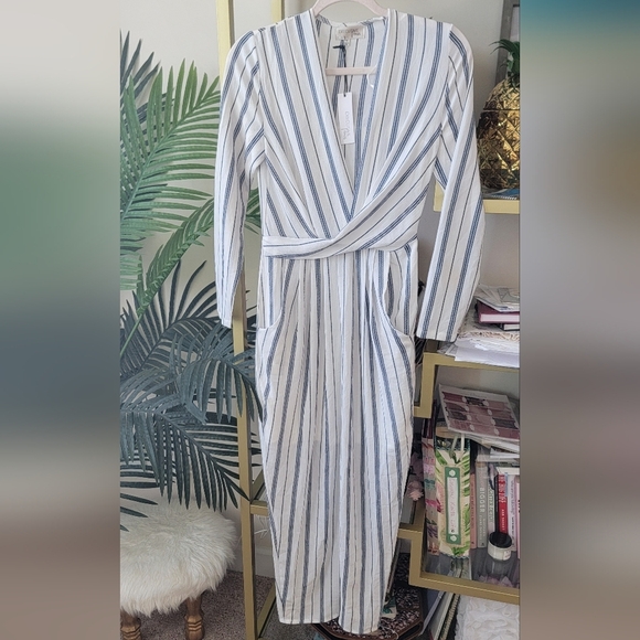 NWT Navy Blue and White Striped Long-Sleeve Wrap Dress - Fits a Size Small - Picture 3 of 9